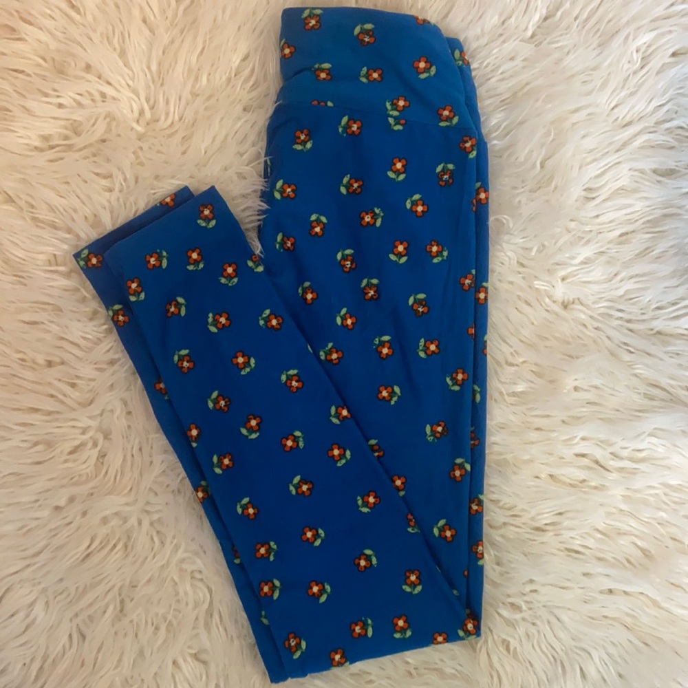 4/$30 LuLaRoe One Size Leggings. Flower Print